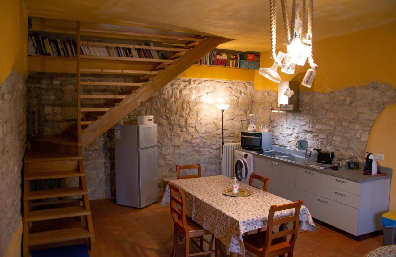Due Archi Bed and Breakfast SantʼAmbrogio di Valpolicella Buitenkant foto