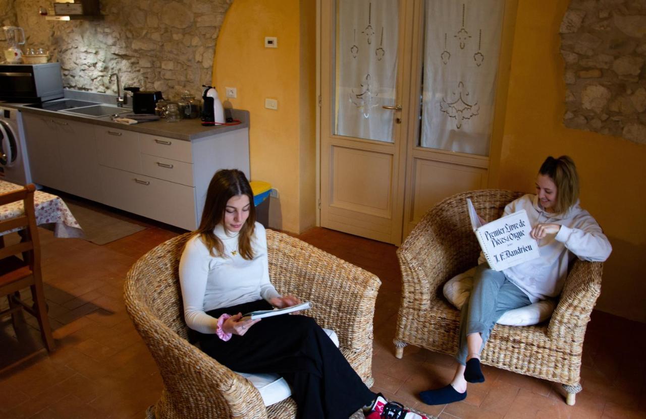 Due Archi Bed and Breakfast SantʼAmbrogio di Valpolicella Buitenkant foto