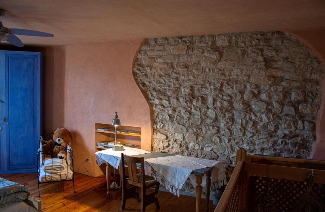 Due Archi Bed and Breakfast SantʼAmbrogio di Valpolicella Buitenkant foto