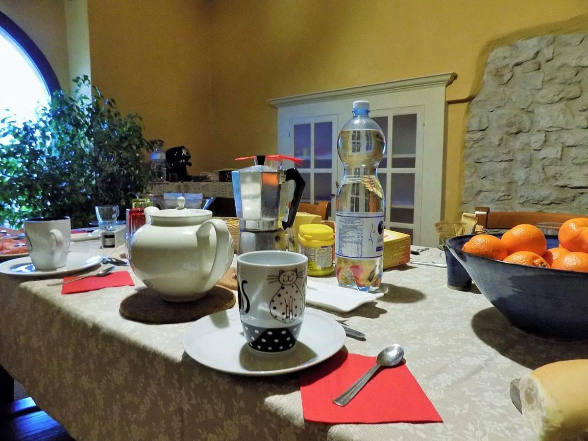 Due Archi Bed and Breakfast SantʼAmbrogio di Valpolicella Buitenkant foto