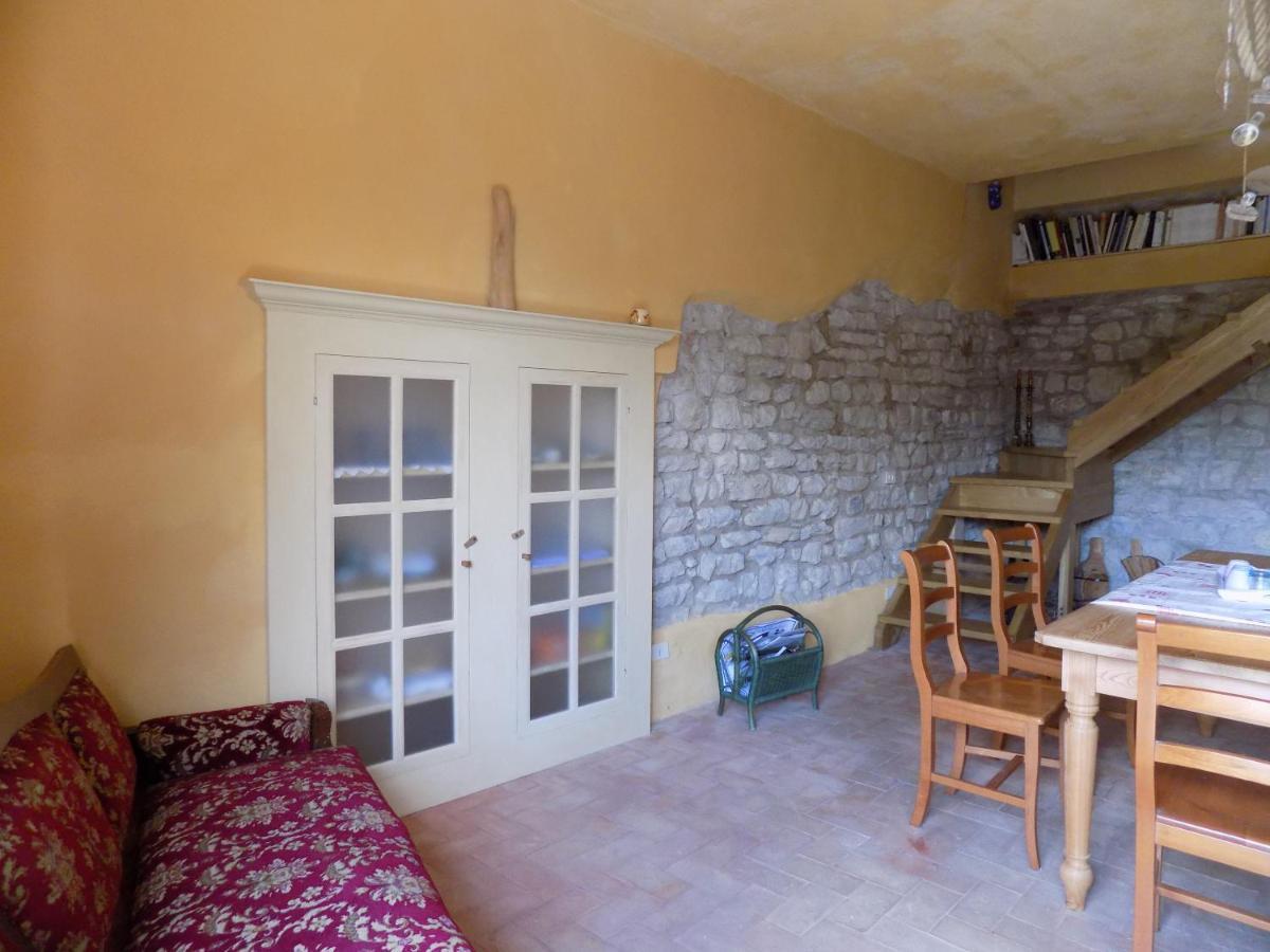 Due Archi Bed and Breakfast SantʼAmbrogio di Valpolicella Kamer foto